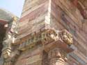 Quwwat-ul-Islam Mosque - Hindu temple pillars