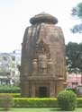 Bhubaneswar - Minor temple in Mukteshwar-Siddeshwar Temple complex